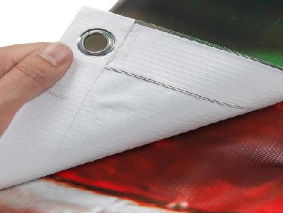 盈江喷绘和刀刮布的工艺区别。